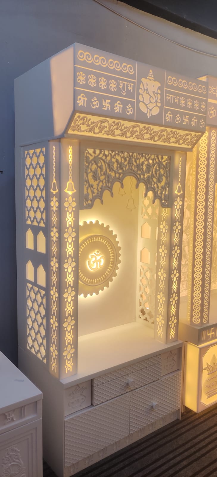Corian Temple reference 3